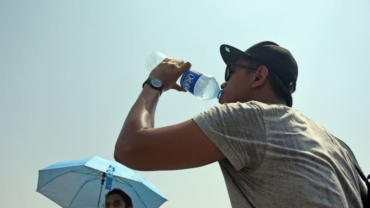 യുഎഇയില്‍ ഉച്ചവിശ്രമ നിയമം ലംഘിച്ചാല്‍ 50,000 ദിര്‍ഹം വരെ പിഴ