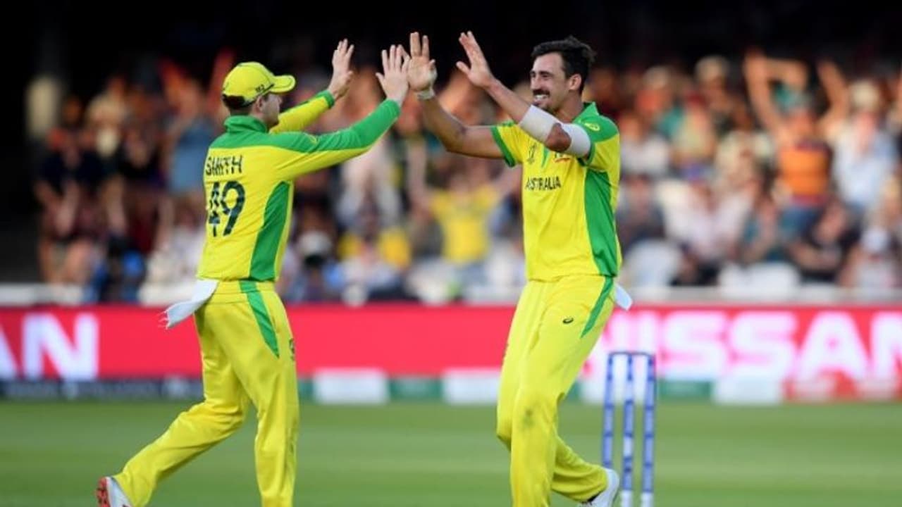 ఐసిసి ప్రపంచ కప్: బ్యాట్ తో ఖవాజా, బంతితో స్టార్క్ విజృంభణ...కివీస్ పై ఆసిస్ ఘన విజయం ఐసిసి ప్రపంచ కప్: బ్యాట్ తో ఖవాజా, బంతితో స్టార్క్ విజృంభణ...కివీస్ పై ఆసిస్ ఘన విజయం