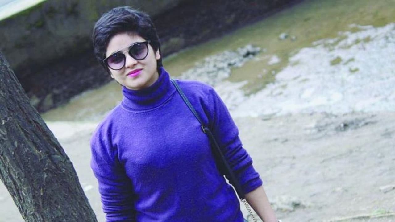 मुस्लिम कट्टरपंथियों के दबाव में दंगल गर्ल जायरा वसीम बोली ‘अलविदा बॉलीवुड’ मुस्लिम कट्टरपंथियों के दबाव में दंगल गर्ल जायरा वसीम बोली ‘अलविदा बॉलीवुड’