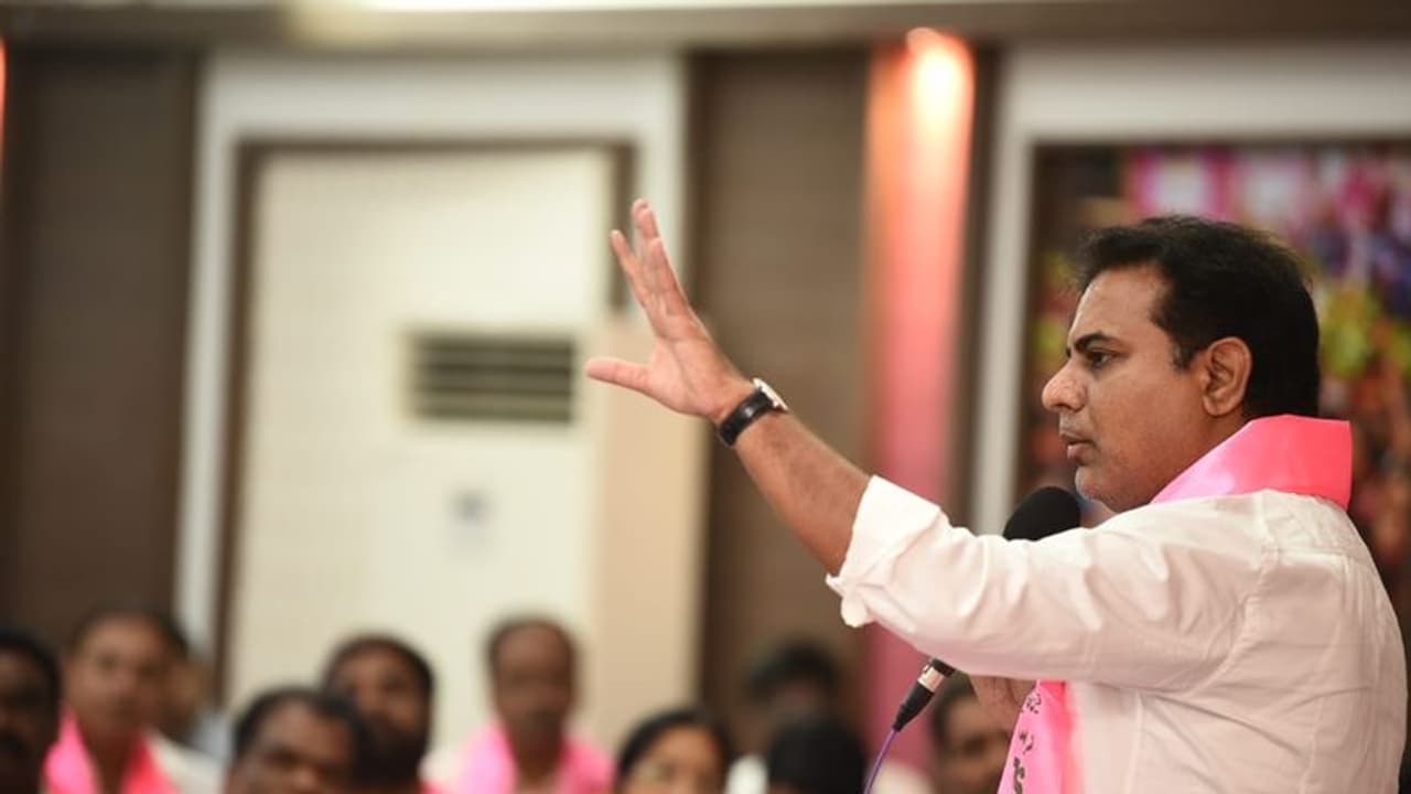 ఏ పంచాయితీ లేదు, ఊహించుకొని మాట్లాడితే ఏం చేయాలి: తమిళిసైకి కేటీఆర్ కౌంటర్