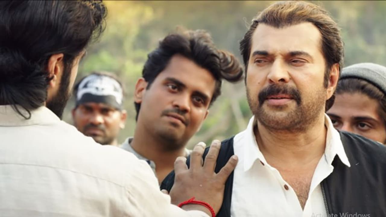 'യു/എ' സര്‍ട്ടിഫിക്കറ്റ്, രണ്ടര മണിക്കൂര്‍ ദൈര്‍ഘ്യം; 'പതിനെട്ടാം പടി'യുടെ സെന്‍സറിംഗ് കഴിഞ്ഞു