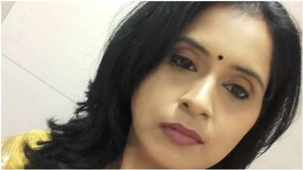 அதிமுகவில் சேர்ந்த ஒரே நாளில் செய்தித் தொடர்பாளர் பதவி !! சசிரேகாவுக்கு அடித்த லக்கி !! அதிமுகவில் சேர்ந்த ஒரே நாளில் செய்தித் தொடர்பாளர் பதவி !! சசிரேகாவுக்கு அடித்த லக்கி !!