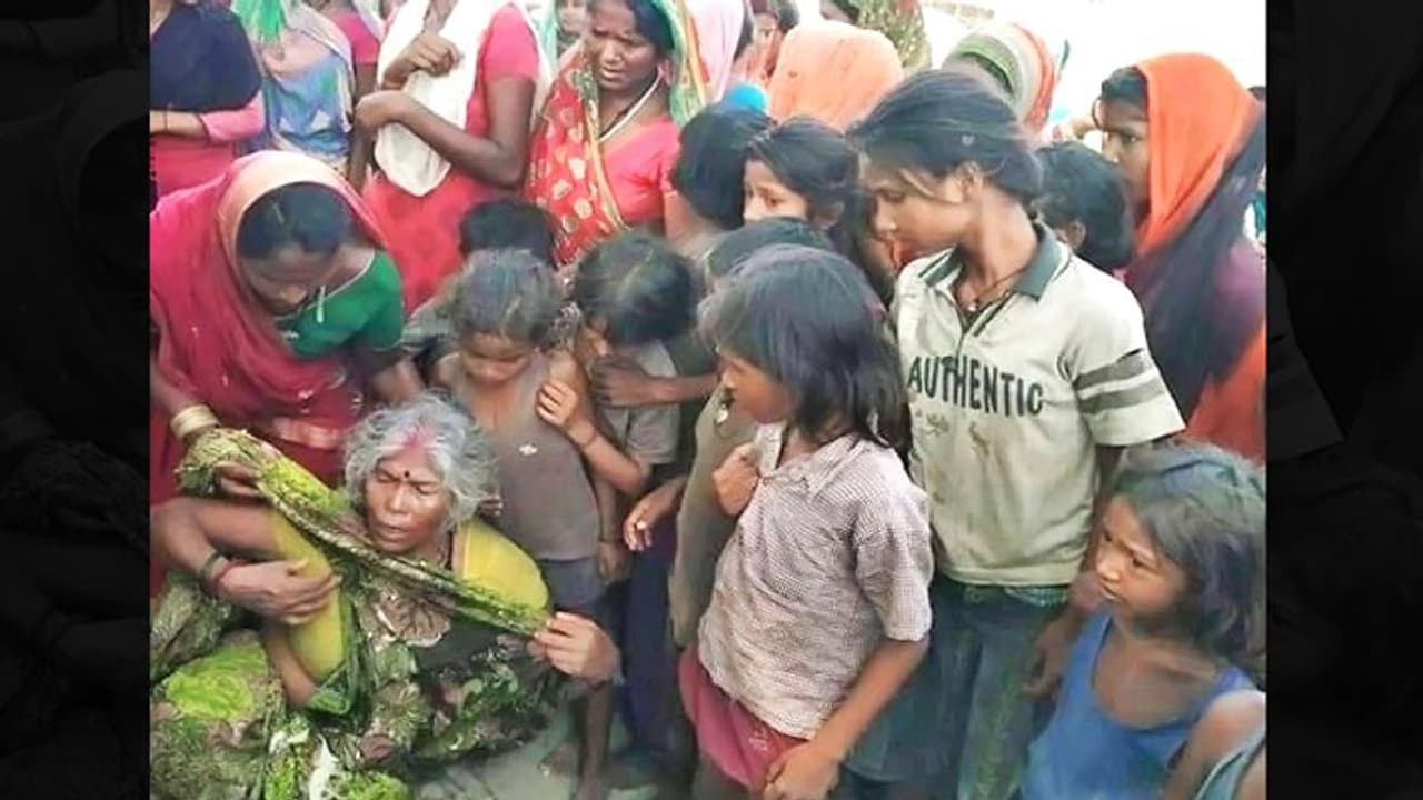 नदी में 7 बच्चों को डूबता देख बचाने कूद पड़े 60 वर्षीय बुजुर्ग, खुद डूब गए लेकिन 3 को बचाया नदी में 7 बच्चों को डूबता देख बचाने कूद पड़े 60 वर्षीय बुजुर्ग, खुद डूब गए लेकिन 3 को बचाया