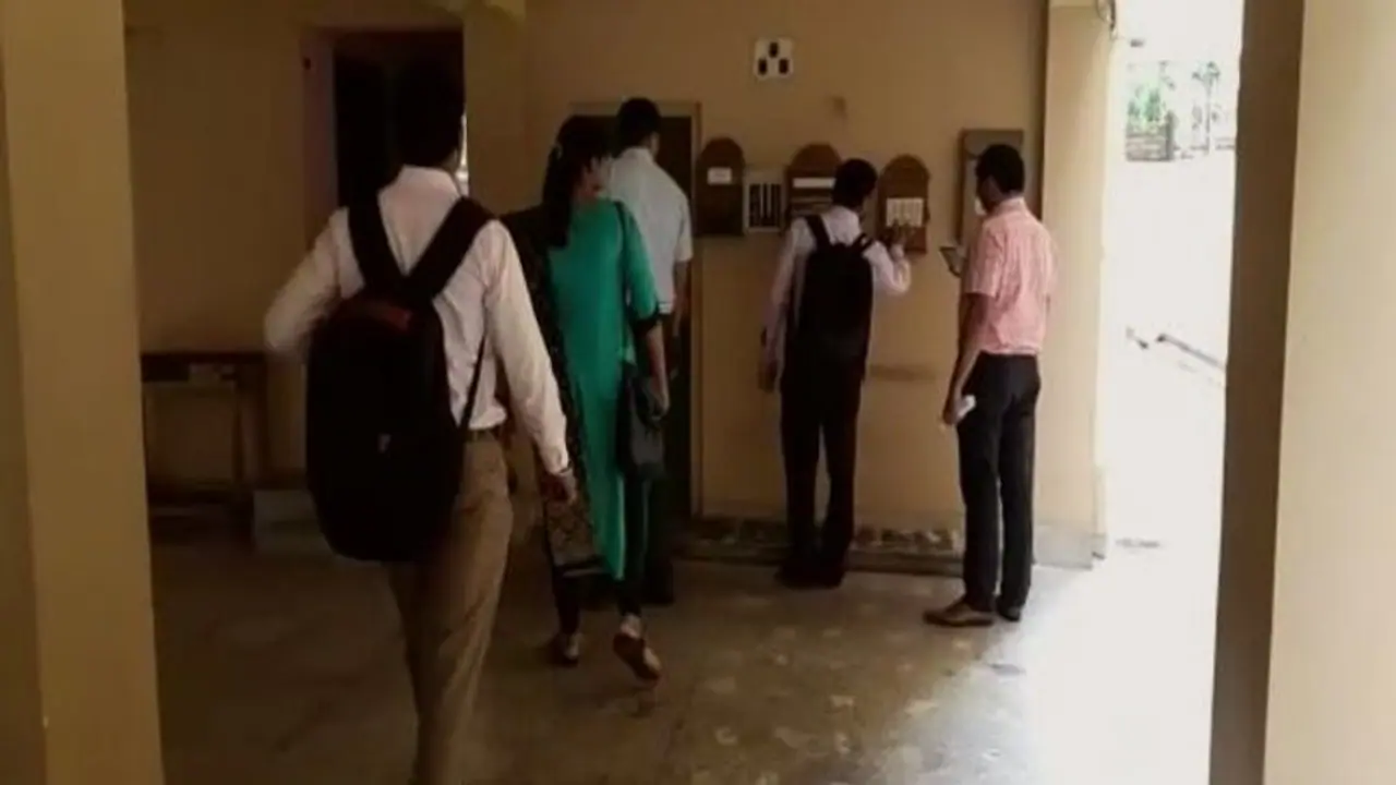 রোজভ্যালির টাকা খাটানোর ছক তারই, গোবিন্দ আগরওয়ালকে পেতে চাইছে ইডি রোজভ্যালির টাকা খাটানোর ছক তারই, গোবিন্দ আগরওয়ালকে পেতে চাইছে ইডি