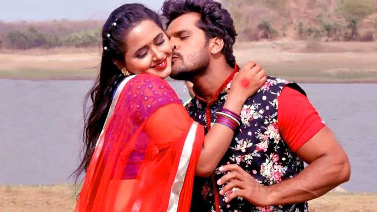 यूट्यूब पर जबरदस्त ट्रेंड हो रहा खेसारी का गाना, 1 करोड़ से ज्यादा बार देखा गया यूट्यूब पर जबरदस्त ट्रेंड हो रहा खेसारी का गाना, 1 करोड़ से ज्यादा बार देखा गया