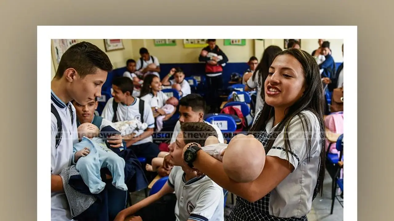 ಪಠ್ಯದಲ್ಲಿ ‘ಸೆಕ್ಸ್’ ಶಿಕ್ಷಣ ಬೇಡವೇ ಬೇಡ: RSS ಕೊಟ್ಟ ಕಾರಣ ಪಠ್ಯದಲ್ಲಿ ‘ಸೆಕ್ಸ್’ ಶಿಕ್ಷಣ ಬೇಡವೇ ಬೇಡ: RSS ಕೊಟ್ಟ ಕಾರಣ