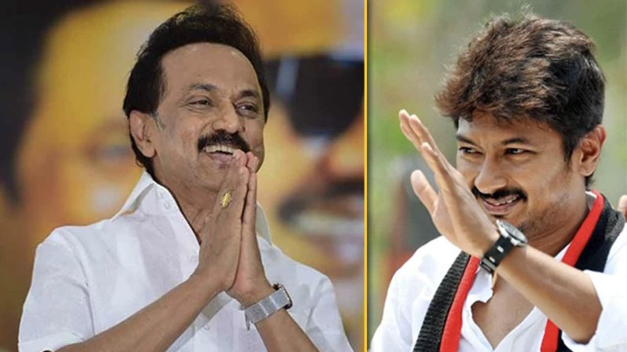 ஊரார் காசில் பேரு வாங்கும் உதயநிதி ஸ்டாலின்...!! அப்பாவையே மிஞ்சிட்டார் என்று அலறும் உபிக்கள்...!! ஊரார் காசில் பேரு வாங்கும் உதயநிதி ஸ்டாலின்...!! அப்பாவையே மிஞ்சிட்டார் என்று அலறும் உபிக்கள்...!!