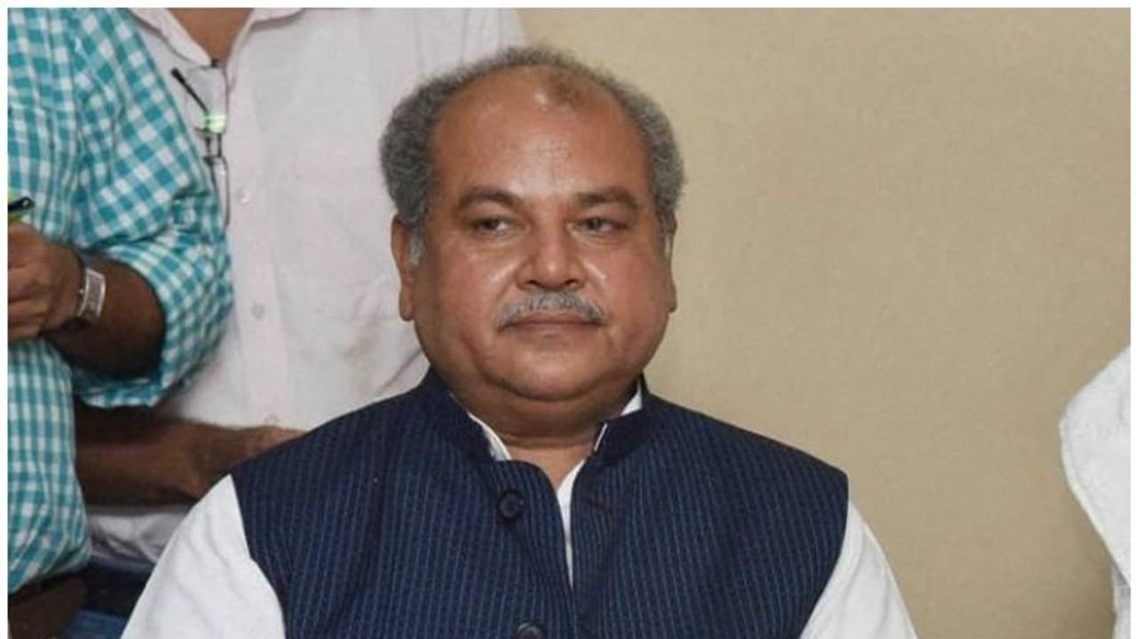 'ആത്മഹത്യ ചെയ്ത കർഷകരുടെ കണക്ക് കയ്യിലില്ല': കേന്ദ്ര കൃഷിമന്ത്രി 'ആത്മഹത്യ ചെയ്ത കർഷകരുടെ കണക്ക് കയ്യിലില്ല': കേന്ദ്ര കൃഷിമന്ത്രി