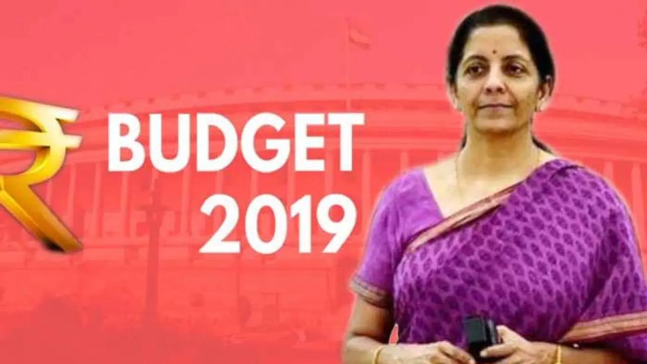 కేంద్ర బడ్జెట్ 2019: నిర్మల సీతారామన్ రికార్డు