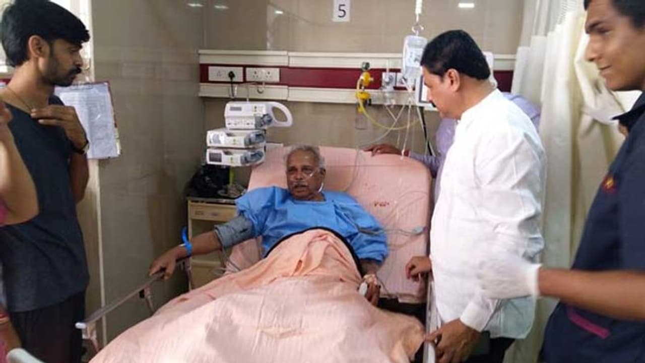 ಹಿರಿಯ ಕಾಂಗ್ರೆಸ್ ನಾಯಕ ಕಾಗೋಡು ತಿಮ್ಮಪ್ಪ ಆಸ್ಪತ್ರೆಗೆ ದಾಖಲು ಹಿರಿಯ ಕಾಂಗ್ರೆಸ್ ನಾಯಕ ಕಾಗೋಡು ತಿಮ್ಮಪ್ಪ ಆಸ್ಪತ್ರೆಗೆ ದಾಖಲು