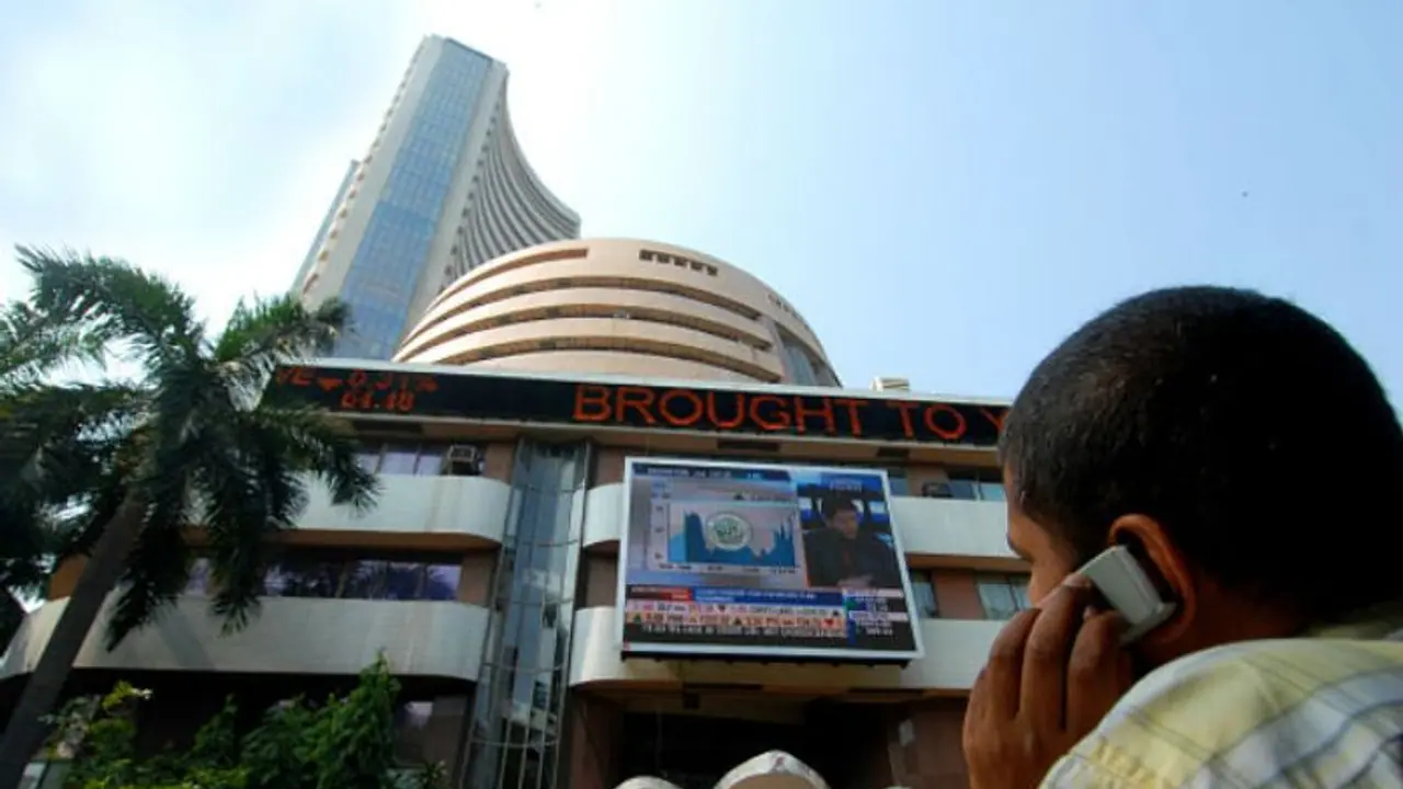 Stock Market Today : യുദ്ധകാലം കഷ്ടകാലം; ഓഹരിസൂചികയിൽ വീണ്ടുമിടിവ്; സെൻസെക്സും നിഫ്റ്റിയും നഷ്ടത്തിൽ Stock Market Today : യുദ്ധകാലം കഷ്ടകാലം; ഓഹരിസൂചികയിൽ വീണ്ടുമിടിവ്; സെൻസെക്സും നിഫ്റ്റിയും നഷ്ടത്തിൽ