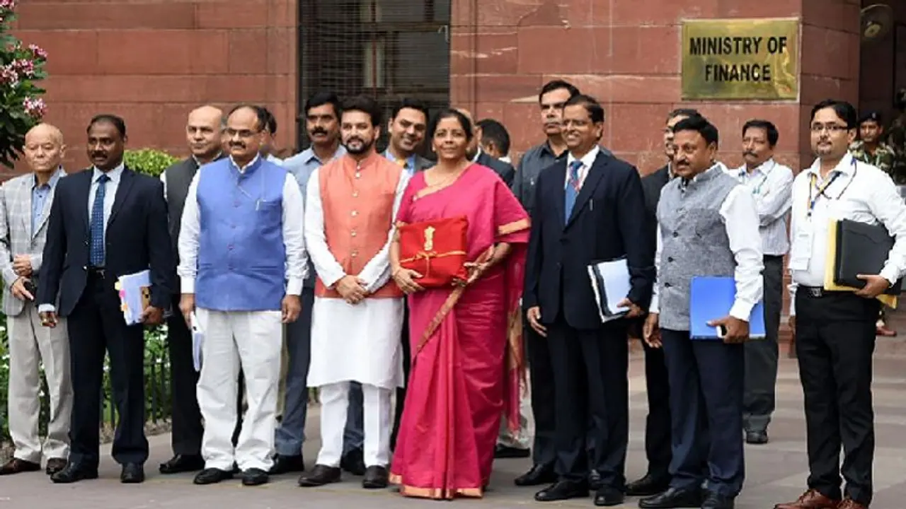 ಕೇಂದ್ರ ಬಜೆಟ್ 2019: ಎಲ್ಲರಲ್ಲಿ ಕೆಲವರ ರಿಯಾಕ್ಷನ್ ಪರ್ಫೆಕ್ಟ್! ಕೇಂದ್ರ ಬಜೆಟ್ 2019: ಎಲ್ಲರಲ್ಲಿ ಕೆಲವರ ರಿಯಾಕ್ಷನ್ ಪರ್ಫೆಕ್ಟ್!