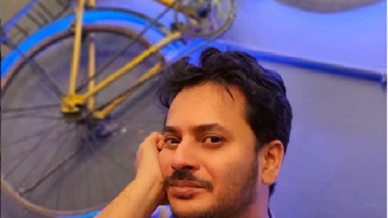 প্রযুক্তির যাঁতাকলে 'স্টাক' রাহুল, ১১ মিনিটের ছবিতে সতর্কতার বার্তাই তুলে ধরলেন পরিচালক প্রযুক্তির যাঁতাকলে 'স্টাক' রাহুল, ১১ মিনিটের ছবিতে সতর্কতার বার্তাই তুলে ধরলেন পরিচালক