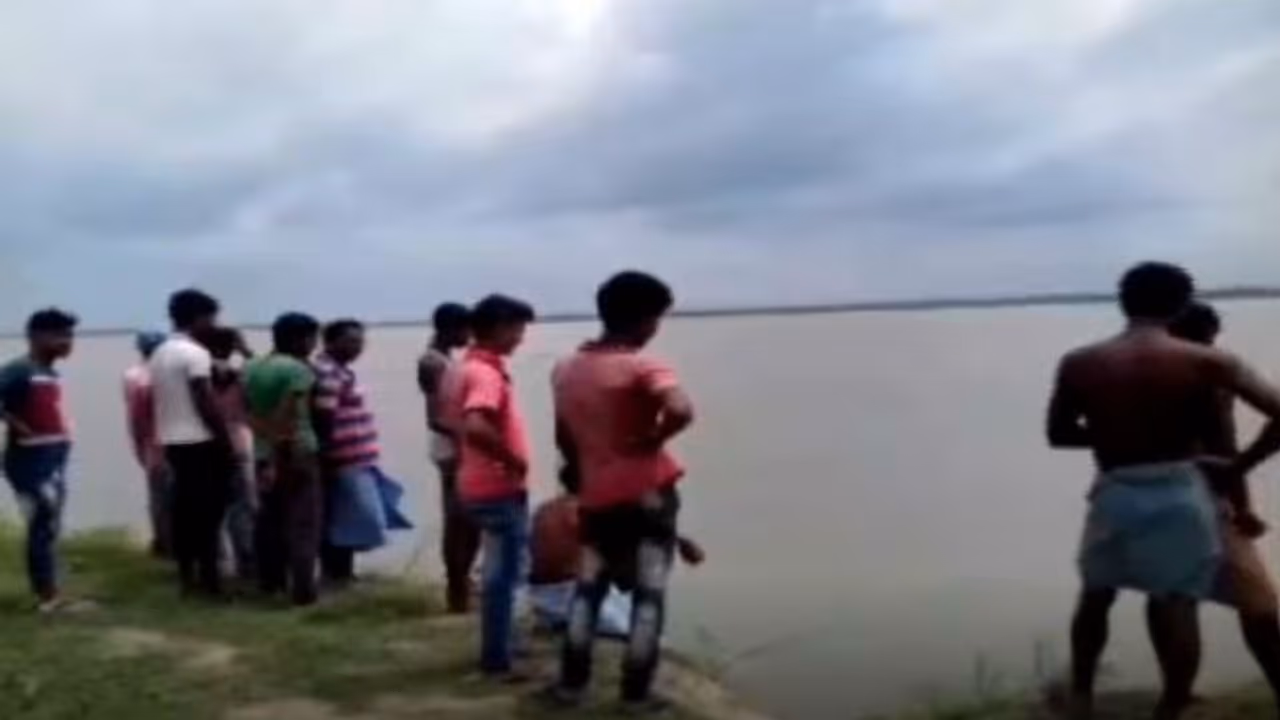 বাড়ির অমতে প্রেম, মেয়েকে খুন করে মাঝ গঙ্গায় ফেলল মালদহের দম্পতি