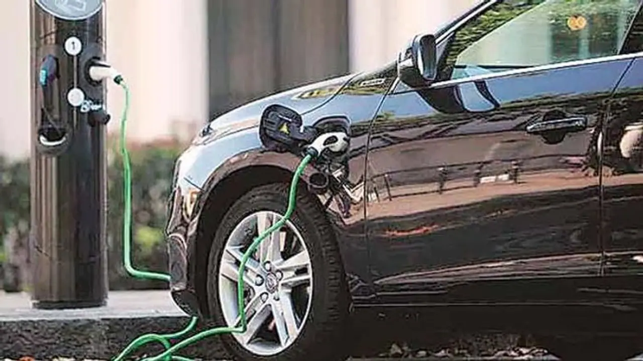 ఫ్యూచర్ విద్యుత్ ‘వెహికల్స్’దే.. ఈవీ మొబిలిటీకి రెడీ: టాటామోటార్స్ ఫ్యూచర్ విద్యుత్ ‘వెహికల్స్’దే.. ఈవీ మొబిలిటీకి రెడీ: టాటామోటార్స్