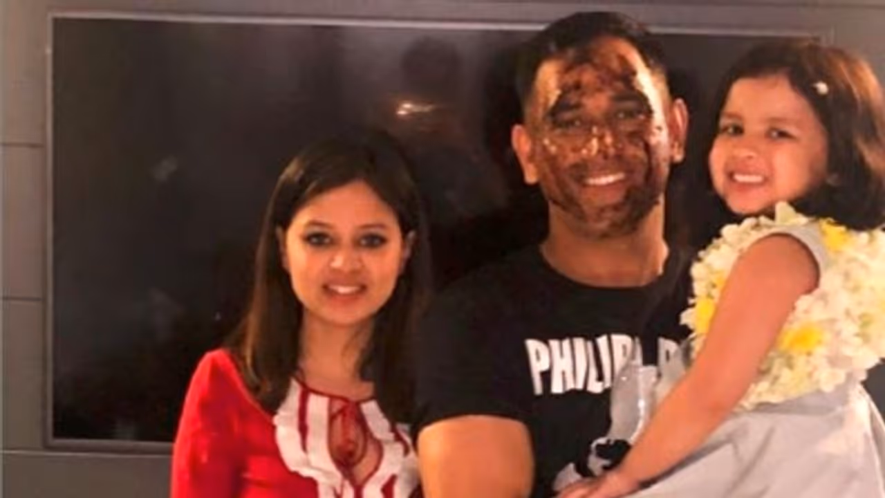 ಧೋನಿಗಿಂದು 38ನೇ ಹುಟ್ಟುಹಬ್ಬದ ಸಂಭ್ರಮ