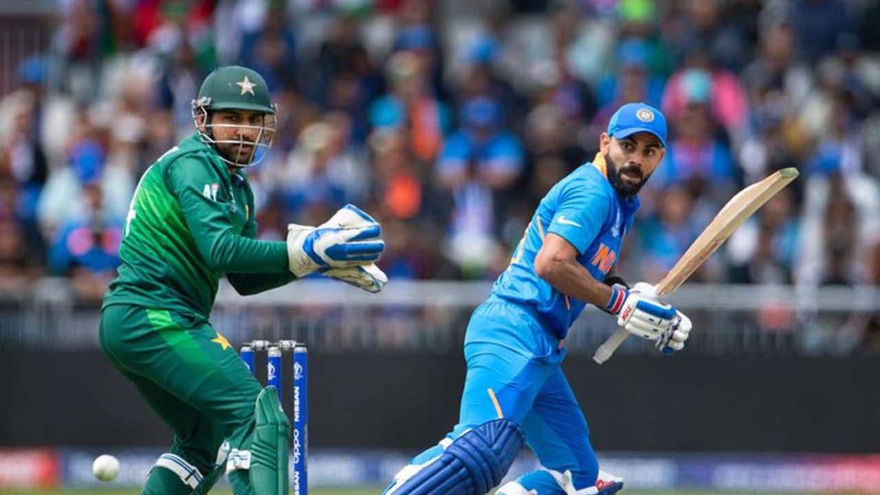 ಪಾಕ್ ತಂಡಕ್ಕೆ ಮಿಸ್ಬಾ ಡಿಫೆನ್ಸ್ ಬೇಡ; ಕೊಹ್ಲಿ ನಿರ್ಭೀತತೆ ಬೇಕು: ರಮೀಝ್ ರಾಜ! ಪಾಕ್ ತಂಡಕ್ಕೆ ಮಿಸ್ಬಾ ಡಿಫೆನ್ಸ್ ಬೇಡ; ಕೊಹ್ಲಿ ನಿರ್ಭೀತತೆ ಬೇಕು: ರಮೀಝ್ ರಾಜ!