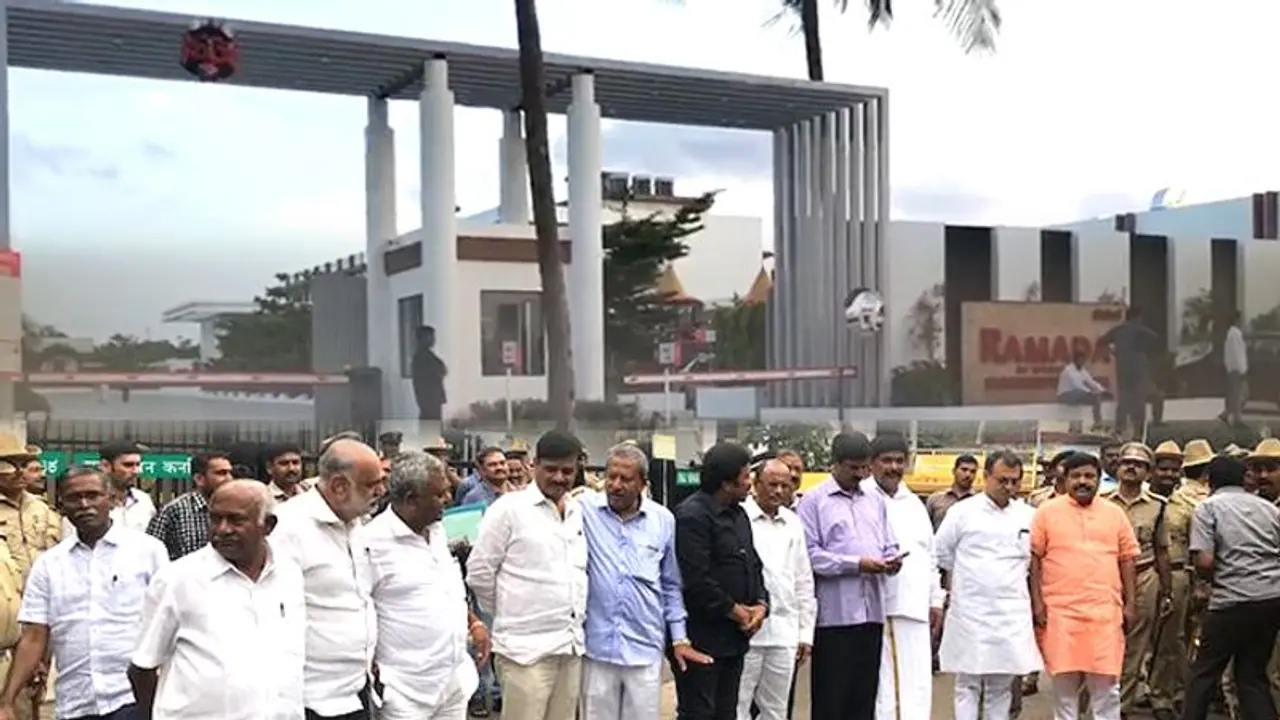 ಪಕ್ಷಾಂತರ ನಿಷೇಧ ಯಾವಾಗ ಅನ್ವಯ? ಅತೃಪ್ತ ಶಾಸಕರ ಭವಿಷ್ಯವೇನು?