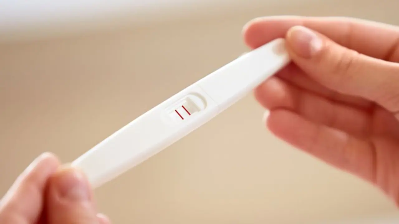 Pregnancy Kit : പ്രഗ്നന്‍സി കിറ്റ് ഉപയോ​ഗിക്കുമ്പോൾ ശ്രദ്ധിക്കേണ്ടത്...