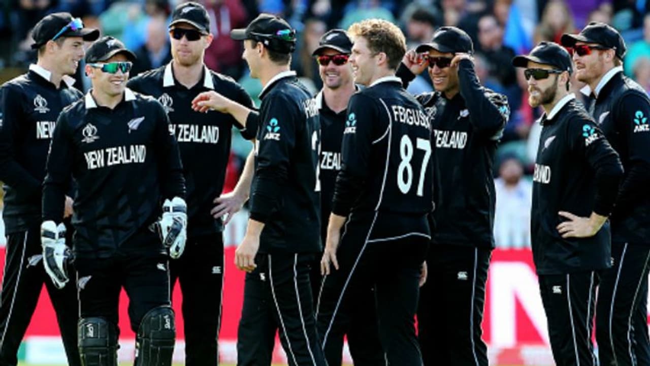 ప్రపంచ కప్: ఇండియా ఖేల్ ఖతం... ఫైనల్లోకి న్యూజిలాండ్ ప్రపంచ కప్: ఇండియా ఖేల్ ఖతం... ఫైనల్లోకి న్యూజిలాండ్