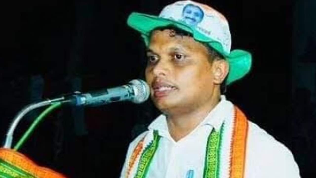 അഗതി മന്ദിരത്തിലെ വിദ്യാര്ഥിയെ പീഡിപ്പിച്ച യൂത്ത് ലീഗ് നേതാവ് പിടിയില് അഗതി മന്ദിരത്തിലെ വിദ്യാര്ഥിയെ പീഡിപ്പിച്ച യൂത്ത് ലീഗ് നേതാവ് പിടിയില്