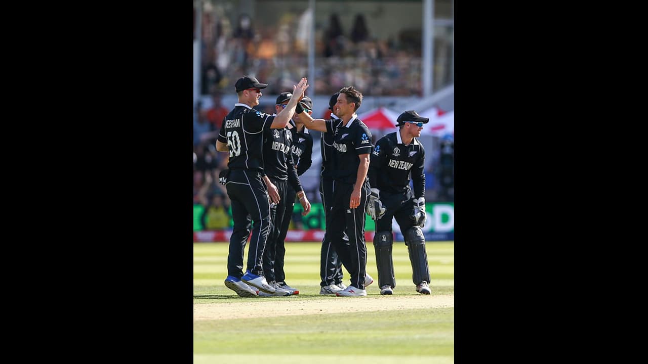 టీ20 పరాజయానికి ఇండియాపై స్వీట్ రివెంజ్: వన్డే సిరీస్ ను క్లీన్ స్వీప్ చేసిన కివీస్