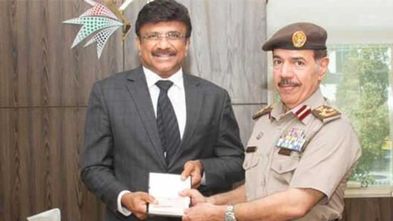 ಯುಎಇ ಕಾಯಂ ಪೌರತ್ವ ಪಡೆದ ಮೊದಲ ವಿದೇಶಿಗ ಭಾರತೀಯ ಯುಎಇ ಕಾಯಂ ಪೌರತ್ವ ಪಡೆದ ಮೊದಲ ವಿದೇಶಿಗ ಭಾರತೀಯ