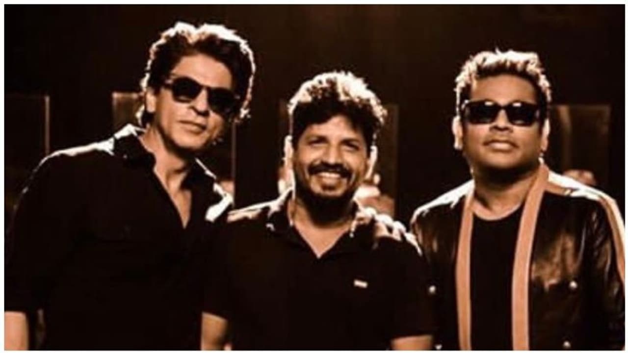 தன்னை அறிமுகப்படுத்திய மலையாள இயக்குநருக்காக ஒரு கோடி ரூபாயை விட்டுக்கொடுத்த தமிழ் ஒளிப்பதிவாளர்... தன்னை அறிமுகப்படுத்திய மலையாள இயக்குநருக்காக ஒரு கோடி ரூபாயை விட்டுக்கொடுத்த தமிழ் ஒளிப்பதிவாளர்...