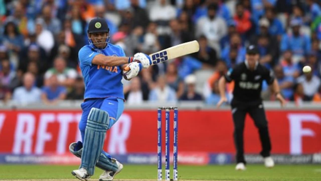 World Cup 2019: Virat Kohli faces question on MS Dhoni’s retirement; here’s what he said