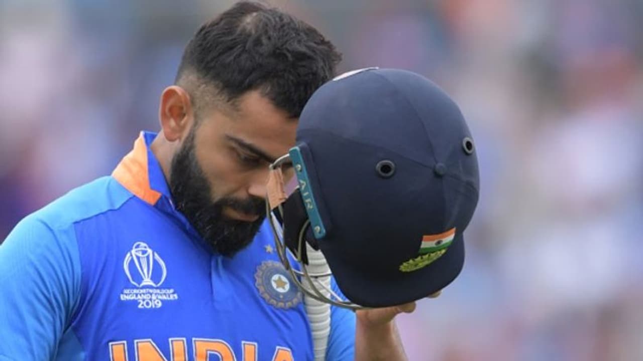 ছিটকে যাওয়ার চাপেই কি কাবু বিরাট, বারবার নকআউটে ব্যর্থতার রেকর্ড তাই বলছে ছিটকে যাওয়ার চাপেই কি কাবু বিরাট, বারবার নকআউটে ব্যর্থতার রেকর্ড তাই বলছে