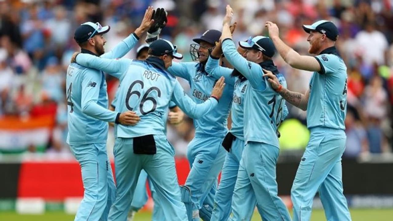 இங்கிலாந்து அணியின் பயிற்சியாளராக நியூசி., முன்னாள் ஜாம்பவான் நியமனம்..? இங்கிலாந்து அணியின் பயிற்சியாளராக நியூசி., முன்னாள் ஜாம்பவான் நியமனம்..?