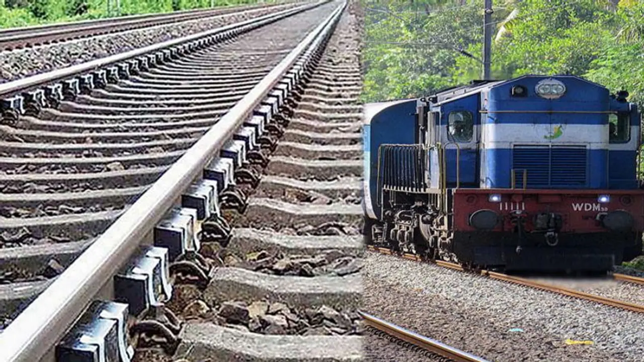 முக்கிய ரயில்கள் செல்லும் தண்டவாளத்தில் திடீர் விரிசல்..! நடுவழியில் நிறுத்தப்பட்ட எக்ஸ்பிரஸ்..!