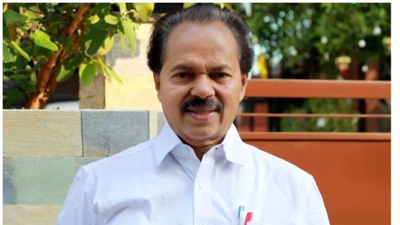 ഭരണപക്ഷത്തെ കടന്നാക്രമിച്ച് എംഎല്‍എ ഹോസ്റ്റലിലെ 403ാം നമ്പര്‍ മുറിയിലെ പിടിയുടെ അവസാന കുറിപ്പുകള്‍