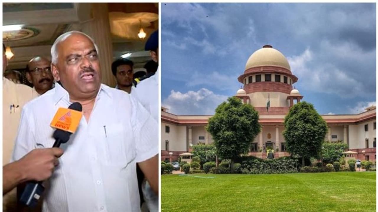 சபாநாயகருக்கு சவால் விடும் அதிருப்தி எம்.எல்.ஏ.க்கள்... தகுதி நீக்கத்தை எதிர்த்து உச்சநீதிமன்றத்தில் முறையீடு..! சபாநாயகருக்கு சவால் விடும் அதிருப்தி எம்.எல்.ஏ.க்கள்... தகுதி நீக்கத்தை எதிர்த்து உச்சநீதிமன்றத்தில் முறையீடு..!