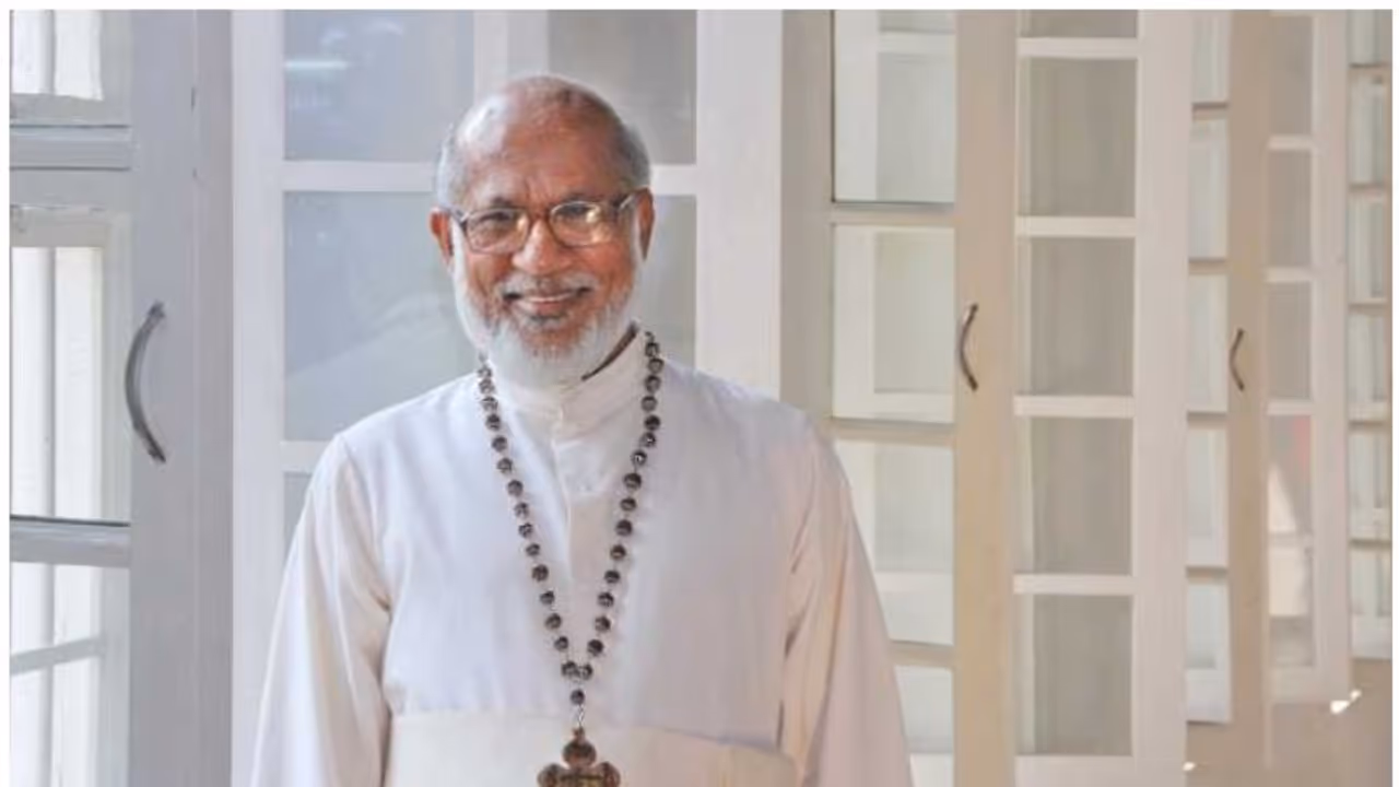 Kerala priests stage hunger strike to protest cardinal George Alencherry’s reinstatement Kerala priests stage hunger strike to protest cardinal George Alencherry’s reinstatement