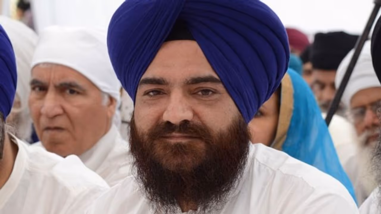 पाकिस्तान पर भारतीय दबाव का फिर से दिखा असर, करतारपुर कमेटी से खालिस्तानी गोपाल चावला को हटाया गया
