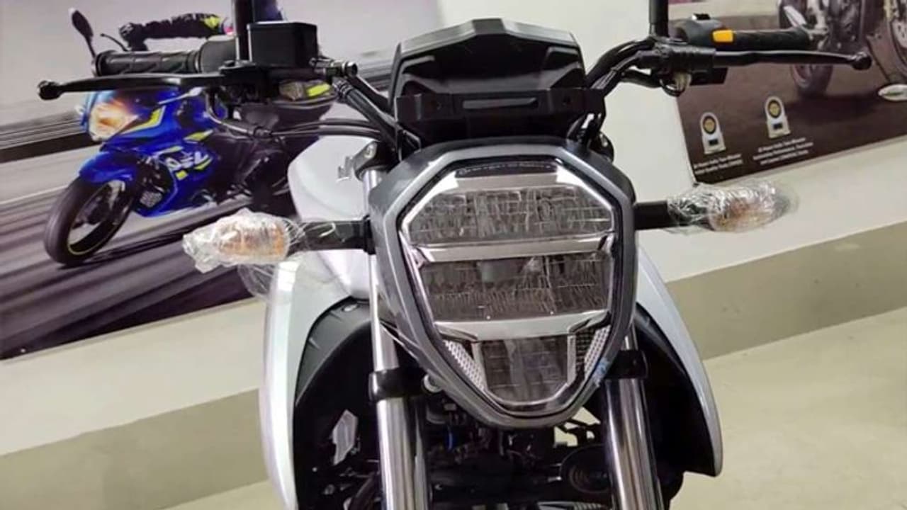 ജിക്സര്‍ 155 ഇന്ത്യയിലെത്തി