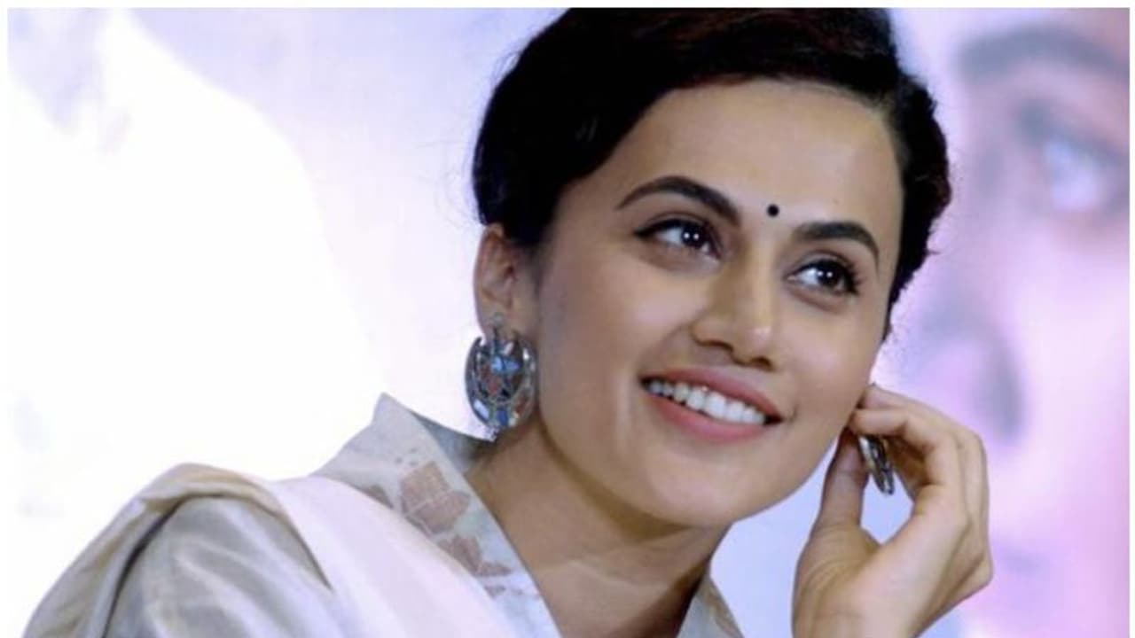 കങ്കണയുടെ സഹോദരി രംഗോളിയുടെ പരിഹാസത്തിന് മറുപടിയുമായി തപ്സി കങ്കണയുടെ സഹോദരി രംഗോളിയുടെ പരിഹാസത്തിന് മറുപടിയുമായി തപ്സി