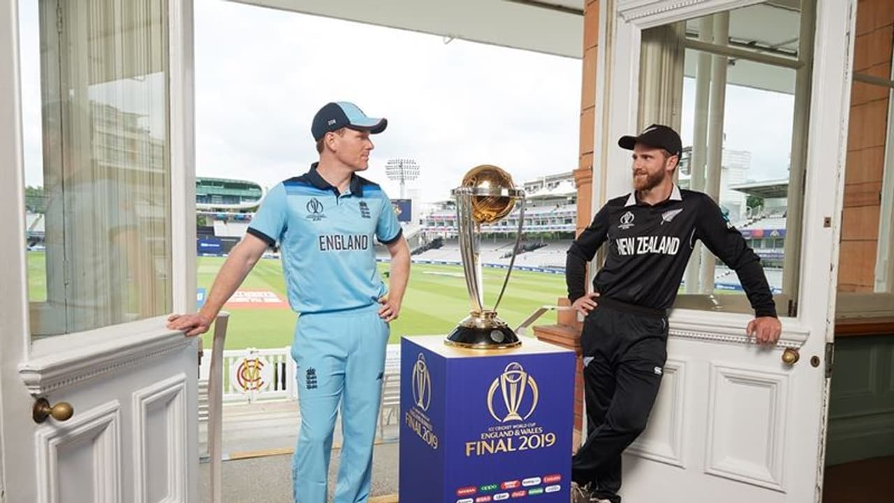 ಏಕದಿನ ಕ್ರಿಕೆಟ್ ವಿಶ್ವಕಪ್: ಲಾರ್ಡ್ಸ್ನಲ್ಲಿಂದು ಹೊಸ ಚಾಂಪಿಯನ್ ಉಗಮಕ್ಕೆ ಕ್ಷಣಗಣನೆ ಆರಂಭ ಏಕದಿನ ಕ್ರಿಕೆಟ್ ವಿಶ್ವಕಪ್: ಲಾರ್ಡ್ಸ್ನಲ್ಲಿಂದು ಹೊಸ ಚಾಂಪಿಯನ್ ಉಗಮಕ್ಕೆ ಕ್ಷಣಗಣನೆ ಆರಂಭ