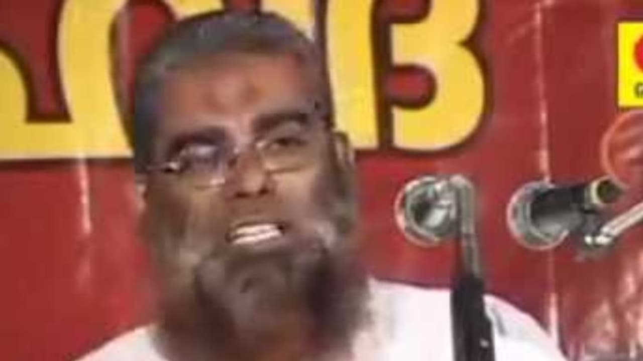 മുജാഹിദ് പ്രഭാഷകൻ സക്കറിയ സ്വലാഹി വാഹനാപകടത്തില് മരിച്ചു. മുജാഹിദ് പ്രഭാഷകൻ സക്കറിയ സ്വലാഹി വാഹനാപകടത്തില് മരിച്ചു.