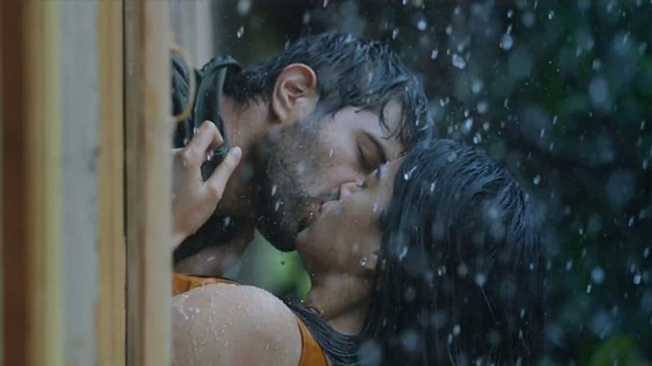 రష్మికతో లిప్ లాక్.. మీడియాతో విజయ్ దేవరకొండ షాకింగ్ రియాక్షన్! రష్మికతో లిప్ లాక్.. మీడియాతో విజయ్ దేవరకొండ షాకింగ్ రియాక్షన్!