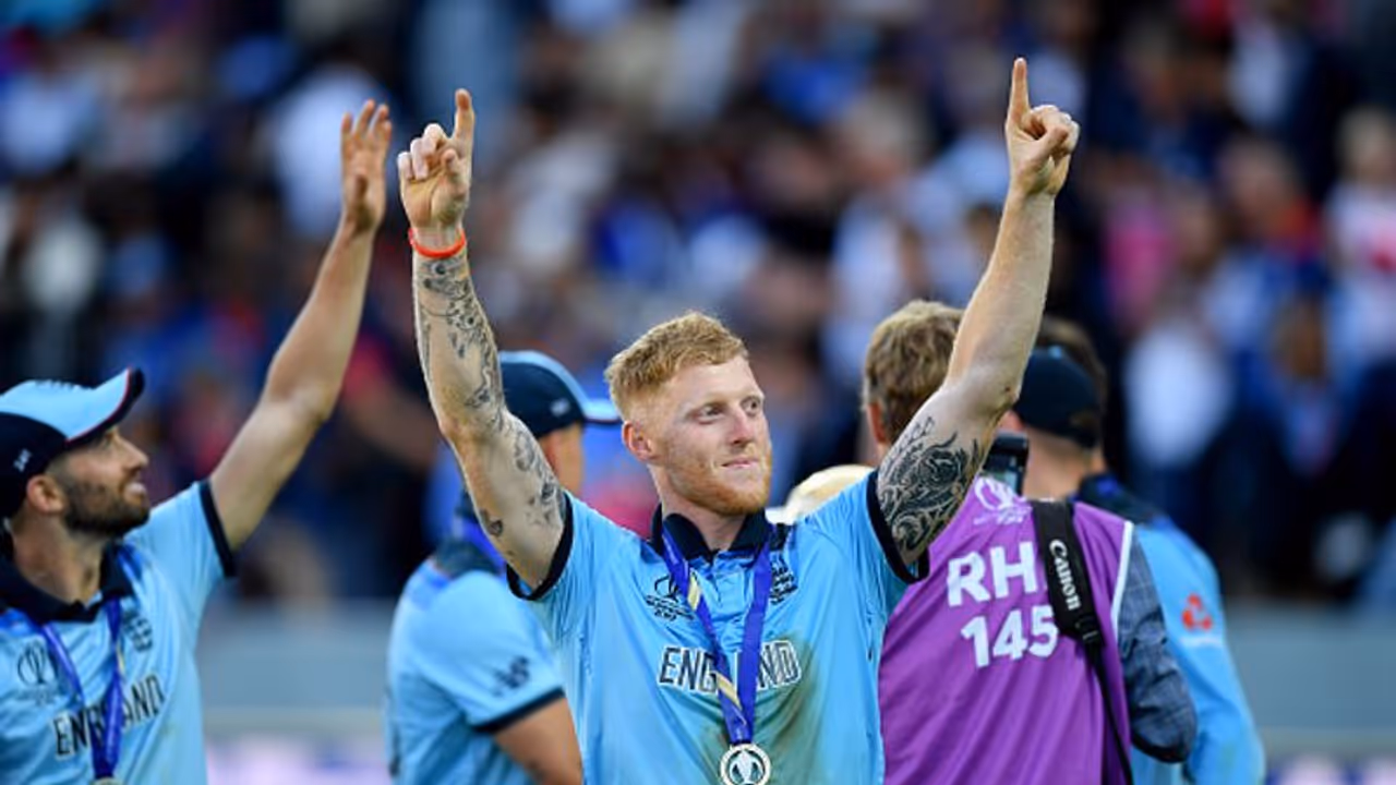 టర్నింగ్ పాయింట్: స్టోక్స్ చేసిన నమ్మశక్యం కాని పని ఇదే... టర్నింగ్ పాయింట్: స్టోక్స్ చేసిన నమ్మశక్యం కాని పని ఇదే...