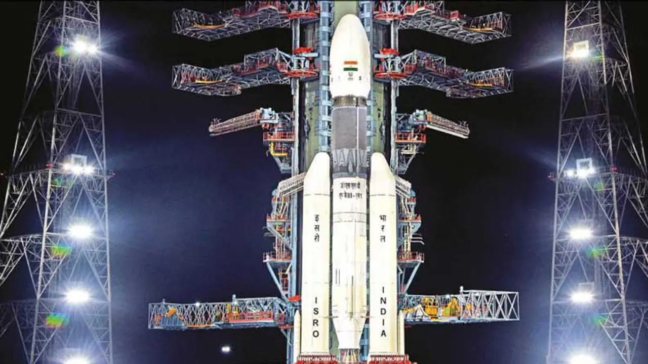 ಸಜ್ಜಾಗಿ ನಾಳೆ ಮಧ್ಯಾಹ್ನ 2.43ಕ್ಕೆ ಇಸ್ರೋದ ಚಂದ್ರಯಾನ 2 ಉಡ್ಡಯನ