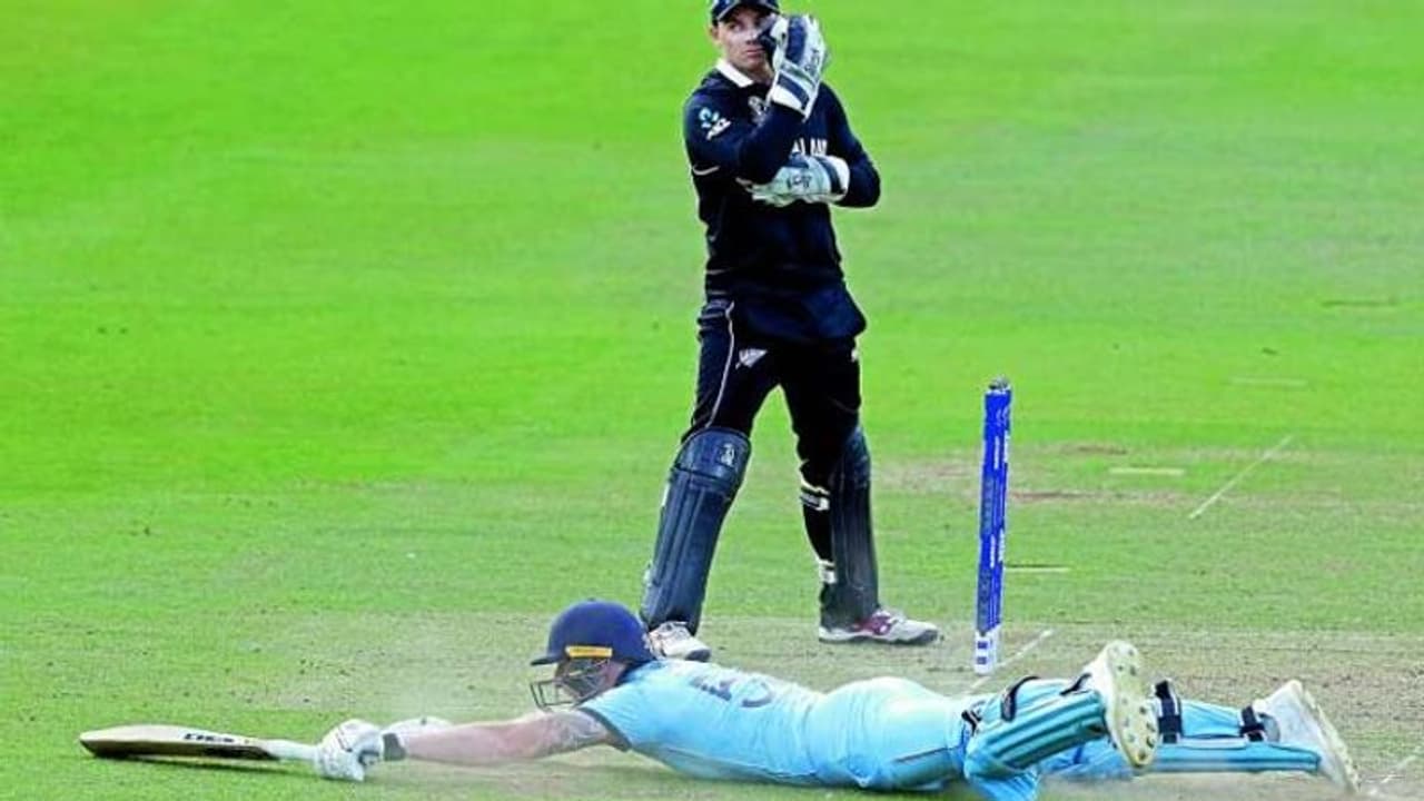 అంపైర్లే కివీస్ను ముంచారు: ఓవర్త్రో వివాదంపై మాజీ అంపెర్లు అంపైర్లే కివీస్ను ముంచారు: ఓవర్త్రో వివాదంపై మాజీ అంపెర్లు