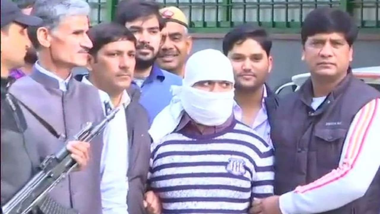 ബട്‍ല ഹൗസ് ഏറ്റുമുട്ടല്‍ കേസ്; ഇന്ത്യൻ മുജാഹിദീൻ ഭീകരൻ ആരിസ് ഖാന്‍റെ വധശിക്ഷ ജീവപര്യന്തമായി കുറച്ചു