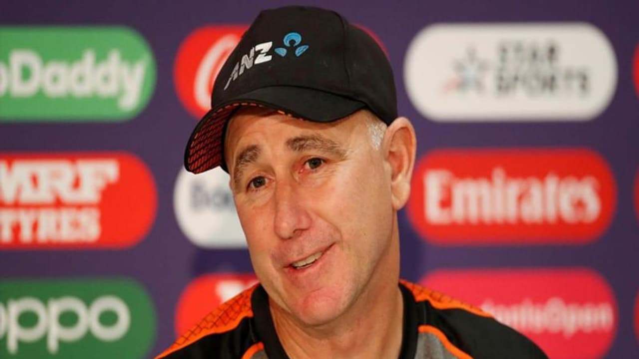 మమ్మల్ని ఓడించింది ఇంగ్లాండ్ కాదు...ఐసిసి: కివీస్ కోచ్ గ్యారీస్టెడ్‌