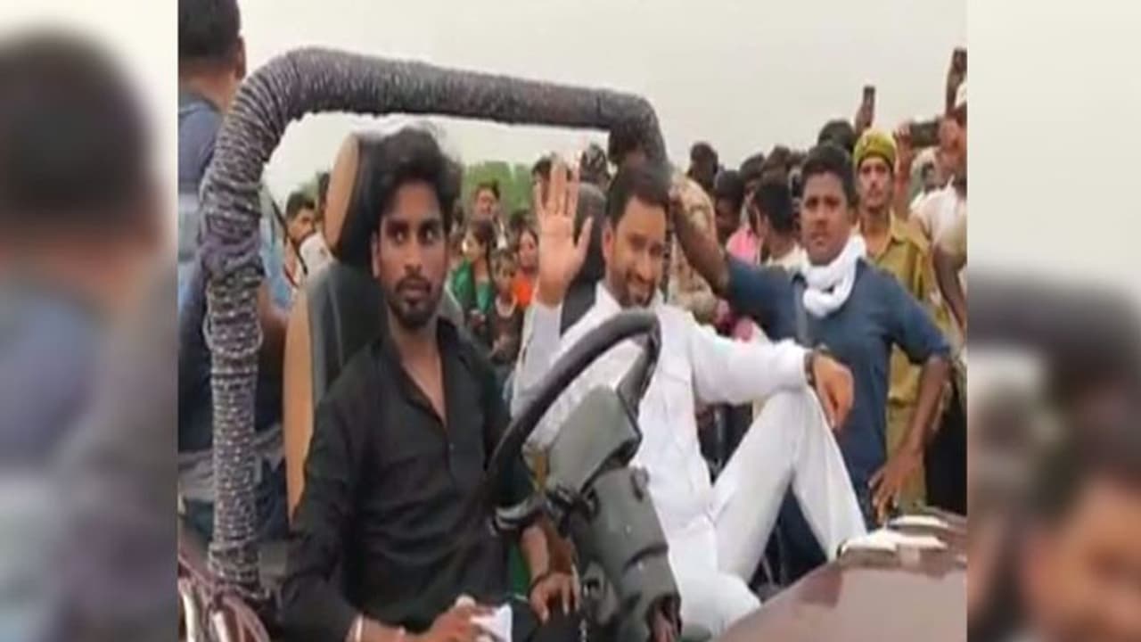 कभी रोड पर लिट्टी चोखा बेचते थे निरहुआ, इस तरह पाई शोहरत कभी रोड पर लिट्टी चोखा बेचते थे निरहुआ, इस तरह पाई शोहरत