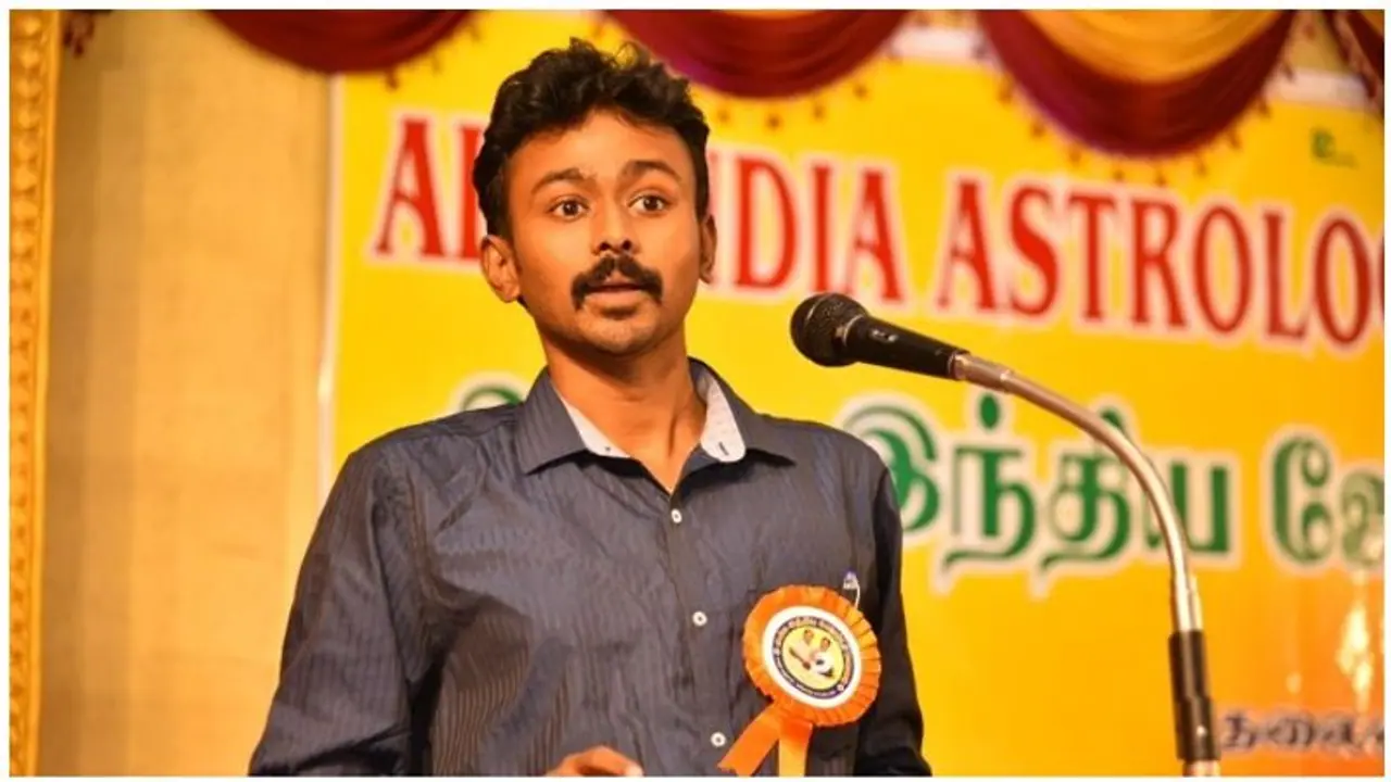 பிக்பாஸ் சீசன் 3 வின்னர் யார்? டுபாகூர் ஜோதிடர் பாலாஜி ஹாசனின் கணிப்பு இந்த முறை பலிக்குமா! பிக்பாஸ் சீசன் 3 வின்னர் யார்? டுபாகூர் ஜோதிடர் பாலாஜி ஹாசனின் கணிப்பு இந்த முறை பலிக்குமா!