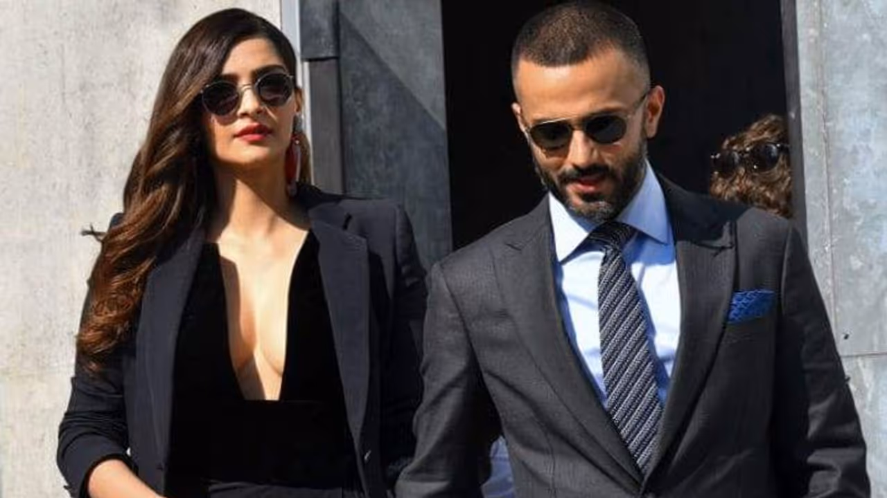 जल्द इंडिया को टाटा बाय बाय करेंगी सोनम, इस देश में हो जाएंगी शिफ्ट जल्द इंडिया को टाटा बाय बाय करेंगी सोनम, इस देश में हो जाएंगी शिफ्ट