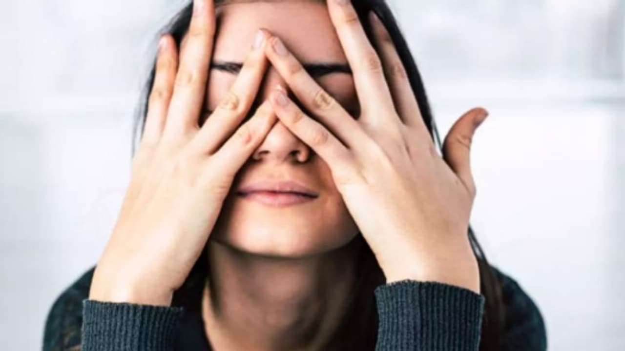 ഉത്കണ്ഠ, വിഷാദം ഇവയില് ഏതെങ്കിലുമുണ്ടോ? പരീക്ഷിക്കാം ഈ നാല് വഴികള്... ഉത്കണ്ഠ, വിഷാദം ഇവയില് ഏതെങ്കിലുമുണ്ടോ? പരീക്ഷിക്കാം ഈ നാല് വഴികള്...